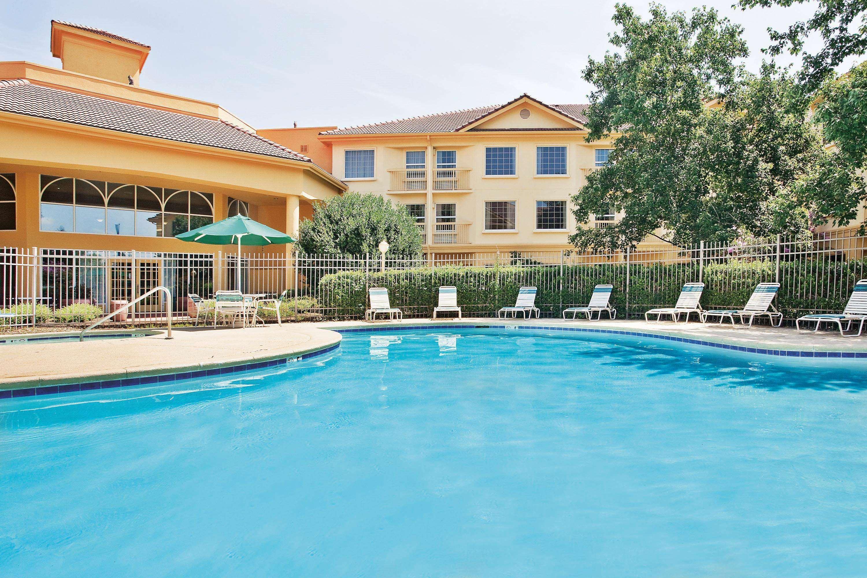 Hotel La Quinta By Wyndham Macon Extérieur photo